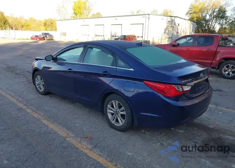 2013 Hyundai Sonata Gls z USA, uszkodzony, nr VIN 5NPEB4AC9DH676407